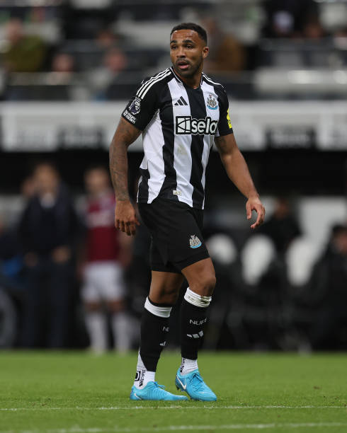 更彰显了他 更彰显了他